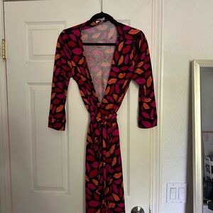 DVF Lip-Print Silk Midi Wrap Dress